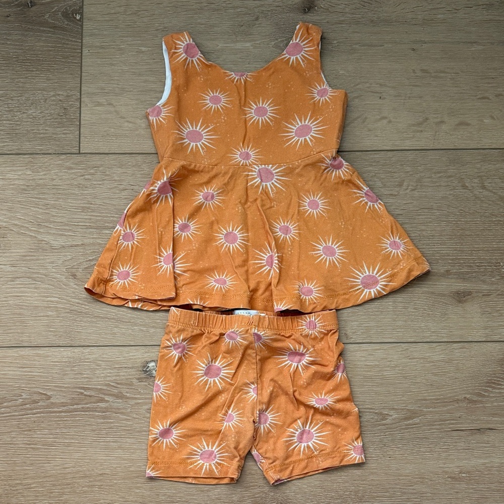 Toddler Girl Orange Sunburst Tank Top & Shorts Set 2T